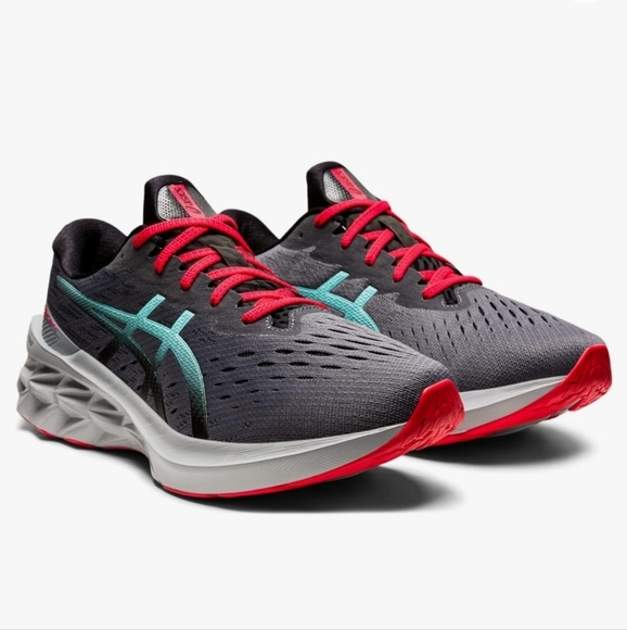 ASICS NOVABLAST 2 Running Shoes Size 8